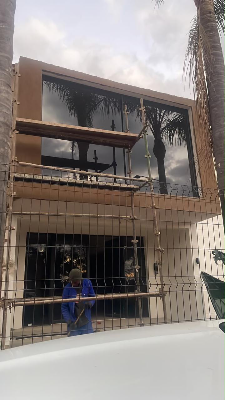Aluminium installation